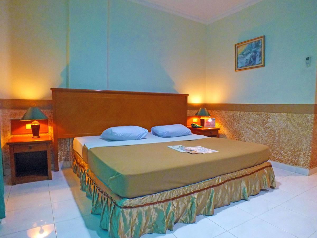 Hotel Puri Kwitang Джакарта Екстер'єр фото